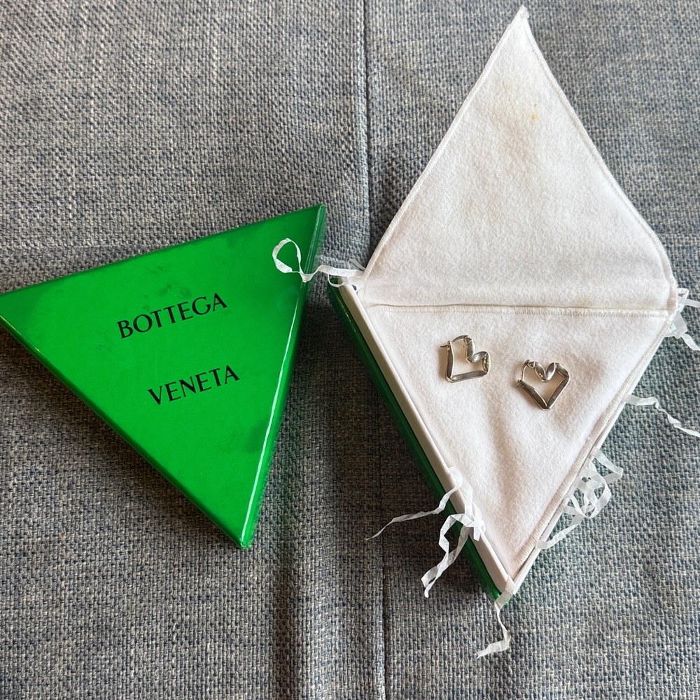 Bottega Veneta Authentic Heart Hoop Silver Geometric Earrings